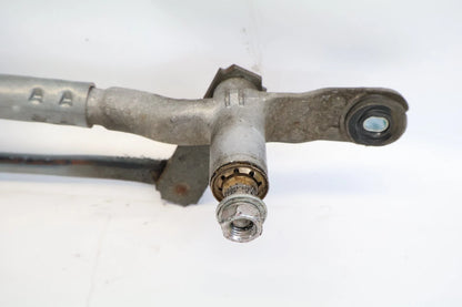 2011-2014 TOYOTA SIENNA FRONT WINDSHIELD WIPER MOTOR W/ LINKAGE 85110-08020 OEM