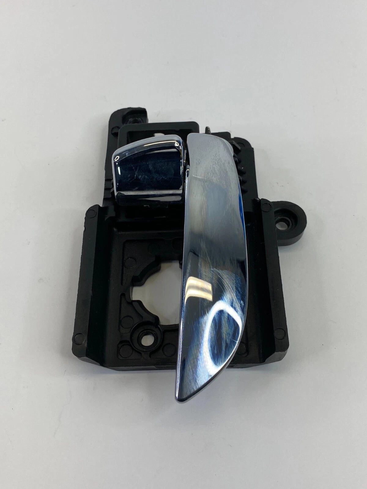 2010 HYUNDAI ELANTRA REAR RIGHT SIDE INTERIOR DOOR HANDLE 82623-HD000 OEM