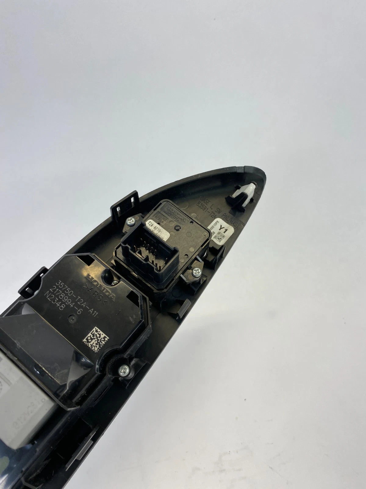 2013-2017 HONDA ACCORD FRONT LEFT DRIVER DOOR MASTER WINDOW CONTROL SWITCH