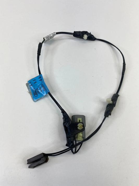 98-02 LINCOLN TOWN CAR FRONT RIGHT DOOR WINDOW HARNESS WIRE WIRING F8VB14630 OEM