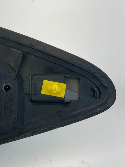 10-19 FORD TAURUS INTERCEPTOR REAR RIGHT SIDE QUARTER PANEL CORNER TRIM MOLDING