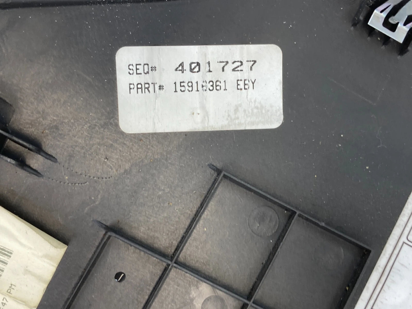 2006-2008 CHEVROLET COBALT COUPE FRONT RIGHT CONSOLE PANEL EXTENSION 15916361