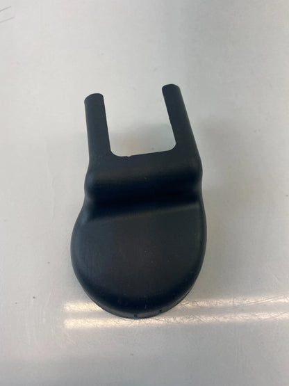 2011-2016 HYUNDAI ELANTRA FRONT SEAT LEFT SIDE TRACK END COVER TRIM CAP OEM