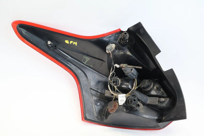 2012-2014 FORD FOCUS HATCHBACK REAR RH PASSENGER BRAKE TAILLIGHT TAIL LAMP OEM