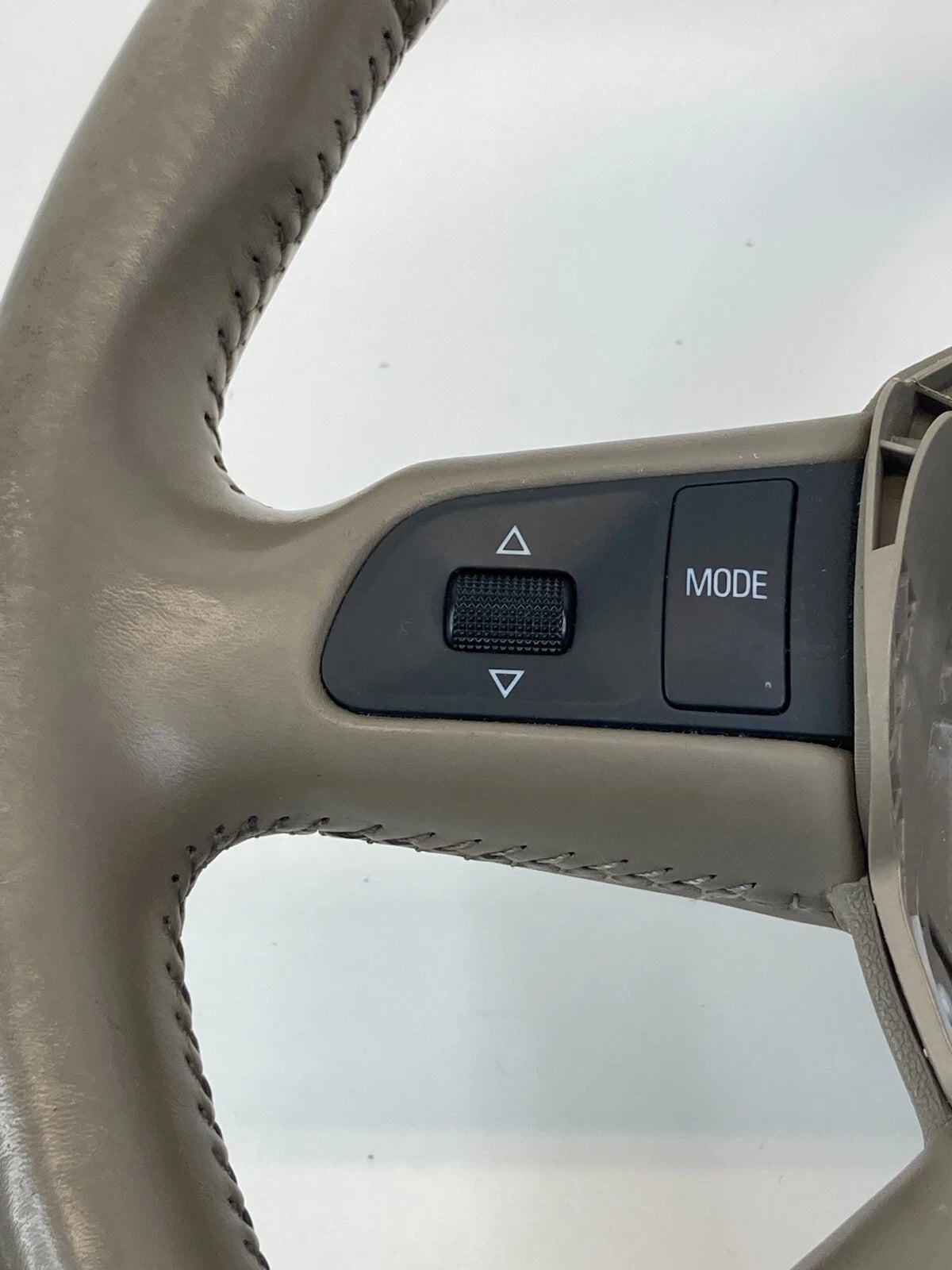 2006-2011 AUDI A6 STEERING WHEEL W/ CONTROLS SWITCH ASSEMBLY 4E0-419-091-AH OEM