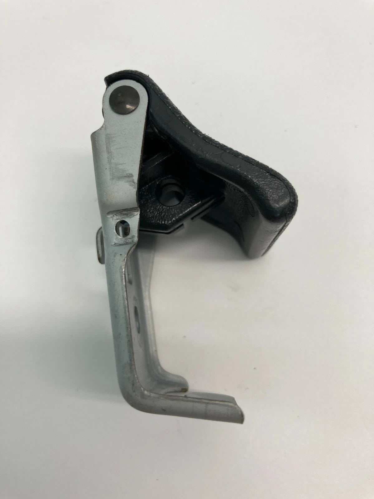 2002-2007 SUBARU IMPREZA HOOD BONNET RELEASE HANDLE LEVER HOOD RELEASE HANDLE
