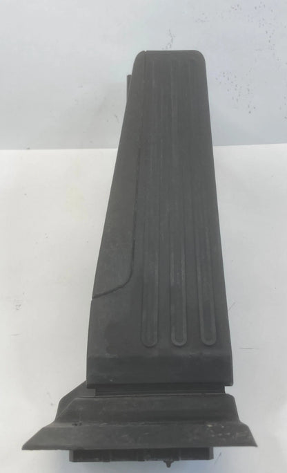 2009-2013 INFINITI G37 GAS ACCELERATOR PEDAL WITH SENSOR ASSEMBLY UNIT OEM