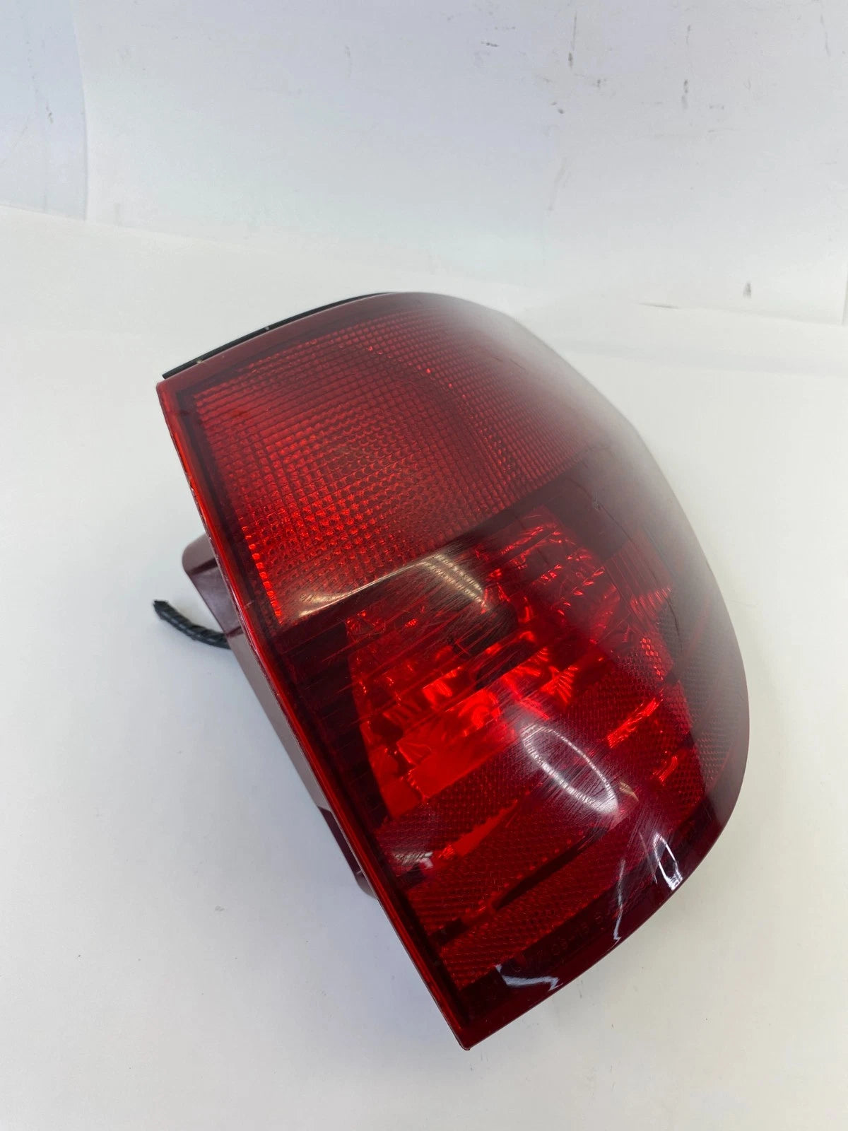 2004 2005 TOYOTA SIENNA PASSENGER RIGHT REAR TAIL LIGHT LAMP UNIT 81550AE010 OEM