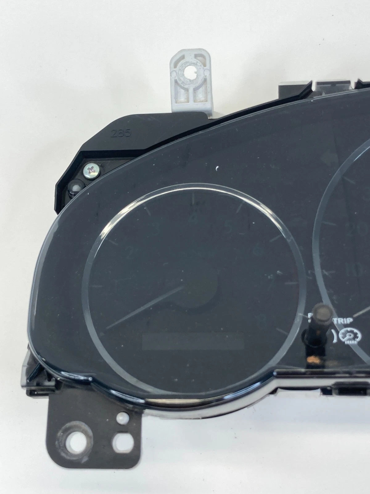 2008-2010 TOYOTA SIENNA DASH INSTRUMENT CLUSTER SPEEDOMETER GAUGES 230.286 MILES