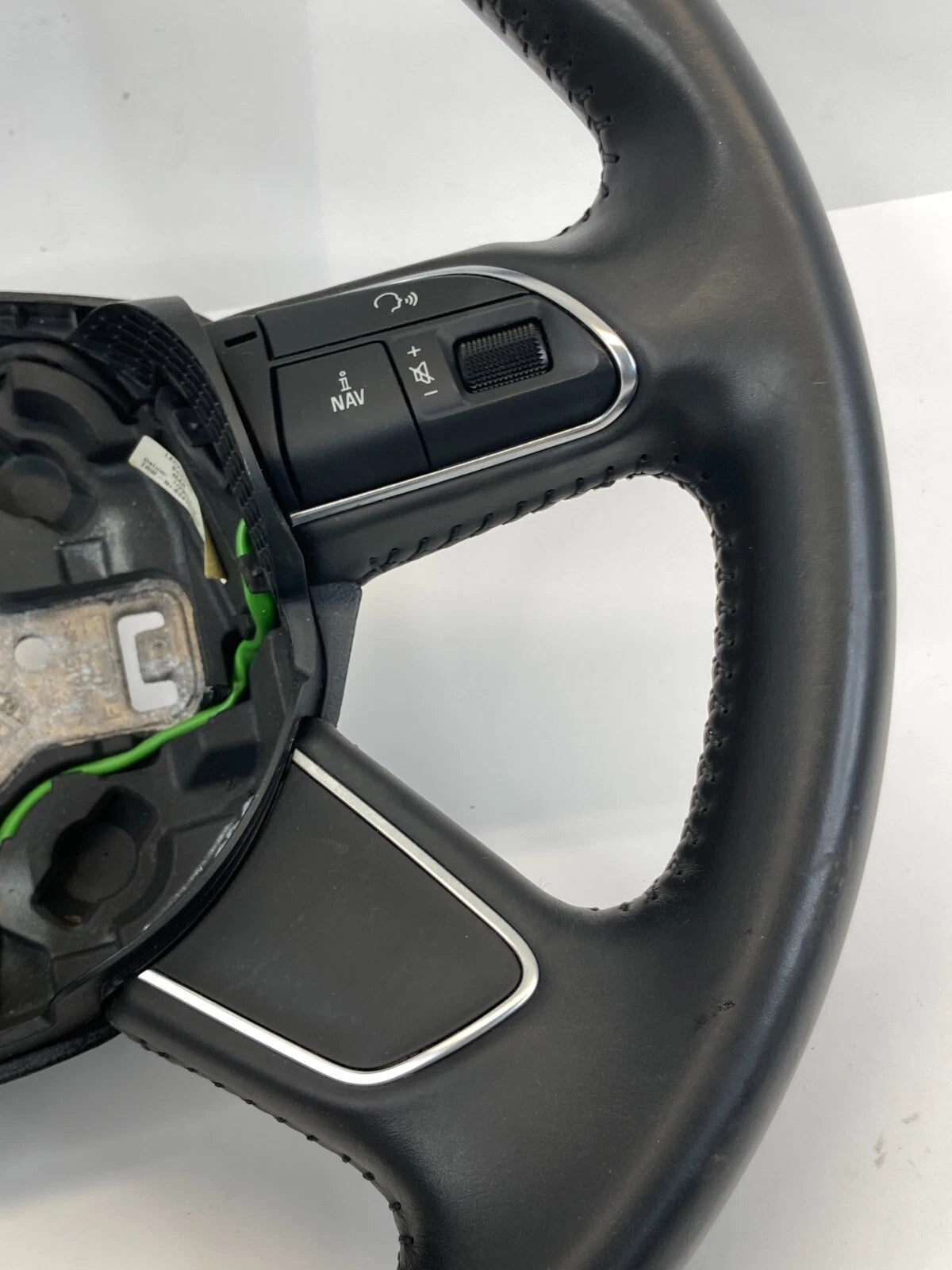 13-16 AUDI A4 A4 QUATTRO STEERING WHEEL W/ AUDIO SWITCH 4 SPOKE 4L0419091AC OEM