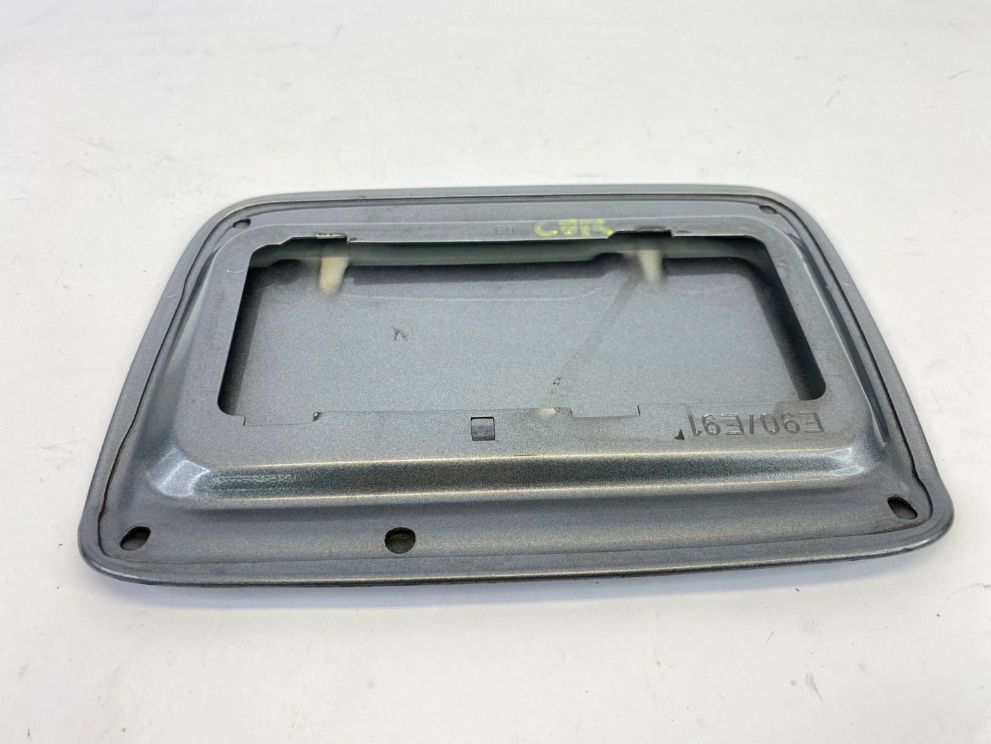 2009-2011 BMW 328I XDRIVE 07-11 BMW 328I SEDAN FUEL FILLER GAS DOOR COVER LID