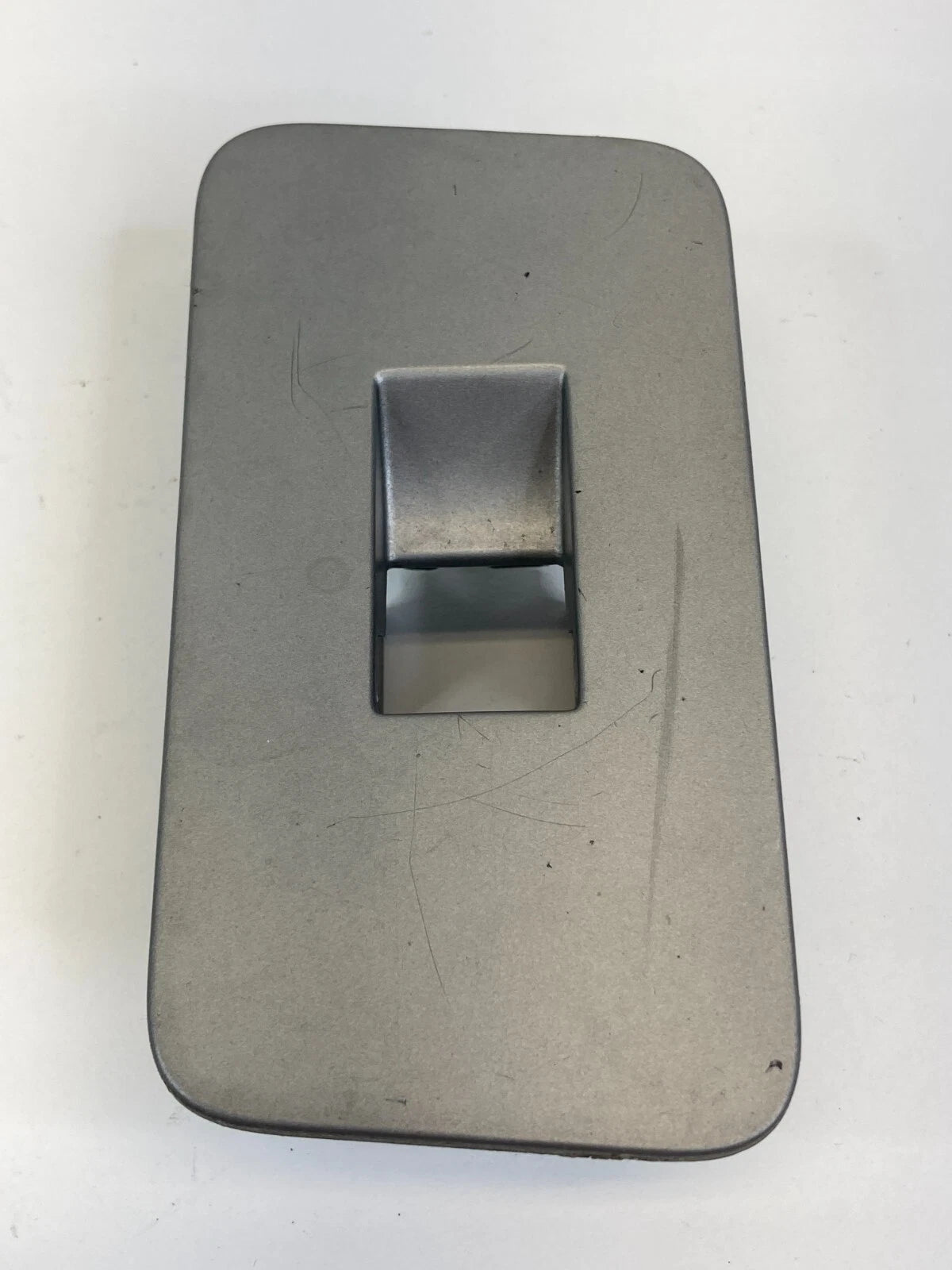 2009-2019 FORD FLEX REAR LEFT BACK SIDE DOOR WINDOW SWITCH BEZEL COVER 1593318