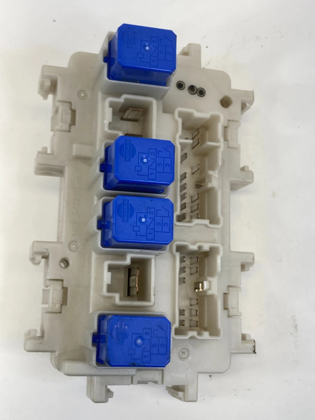 2010-2014 NISSAN MAXIMA INTERIOR CABIN FUSE BOX BLOCK MODULE UNIT C0370-0D15 OEM