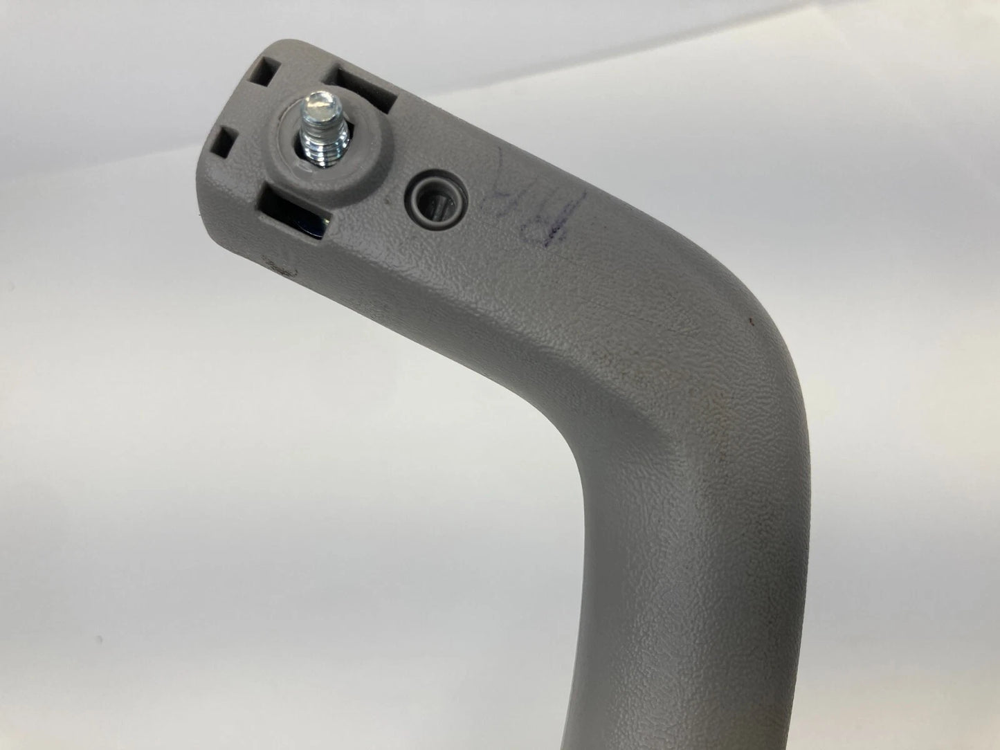08-10 INFINITI QX56 REAR PILLAR LEFT & RIGHT SIDE INNER GRAB HANDLE PAIR