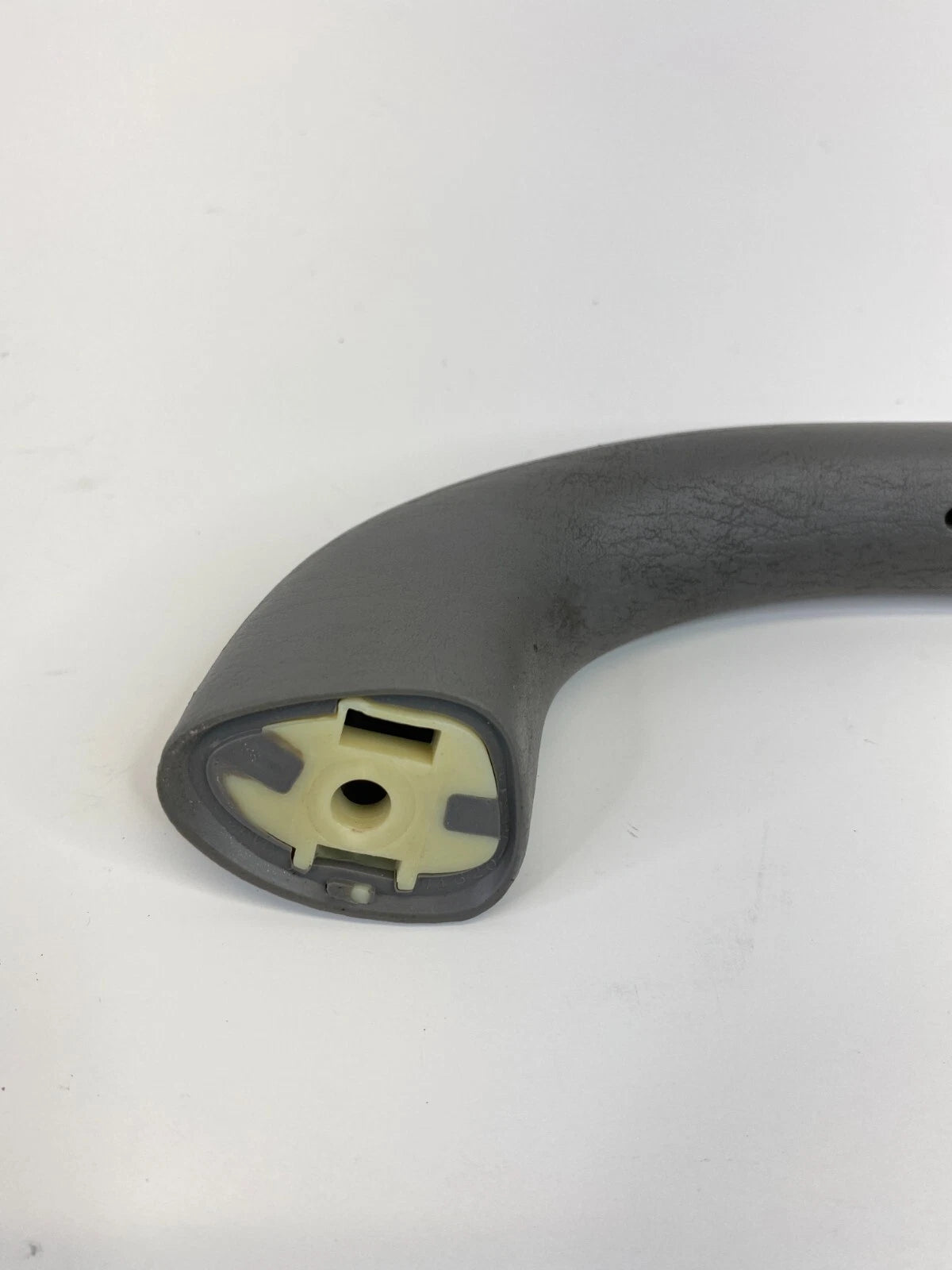 2004-2010 TOYOTA SIENNA W/O SUNROOF REAR LEFT GRAB GRAP GRIP HANDLE ASSIST BAR