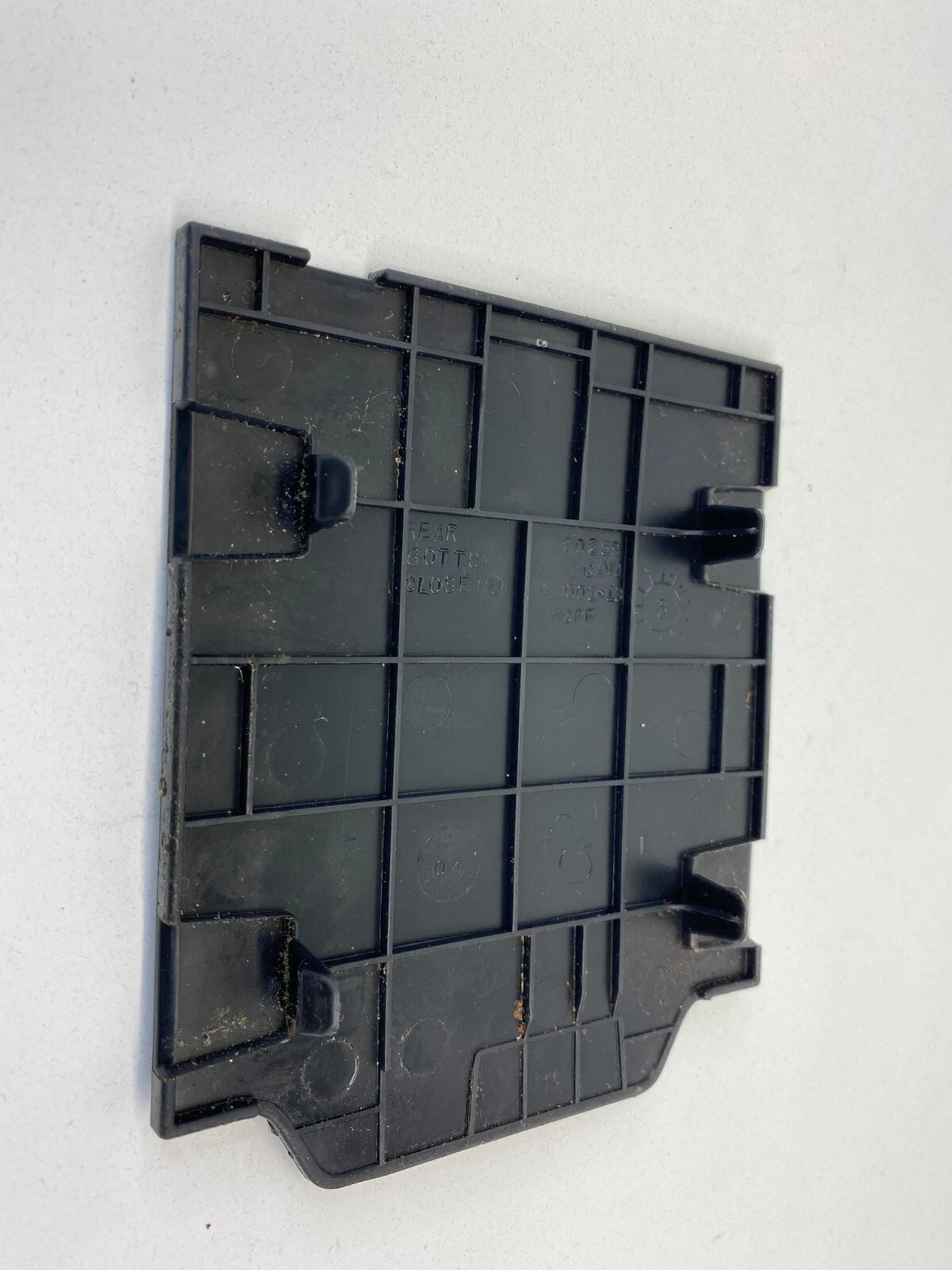 2004-2012 MITSUBISHI GALANT FLOOR CENTER CONSOLE PLATE MAT MR590259 OEM