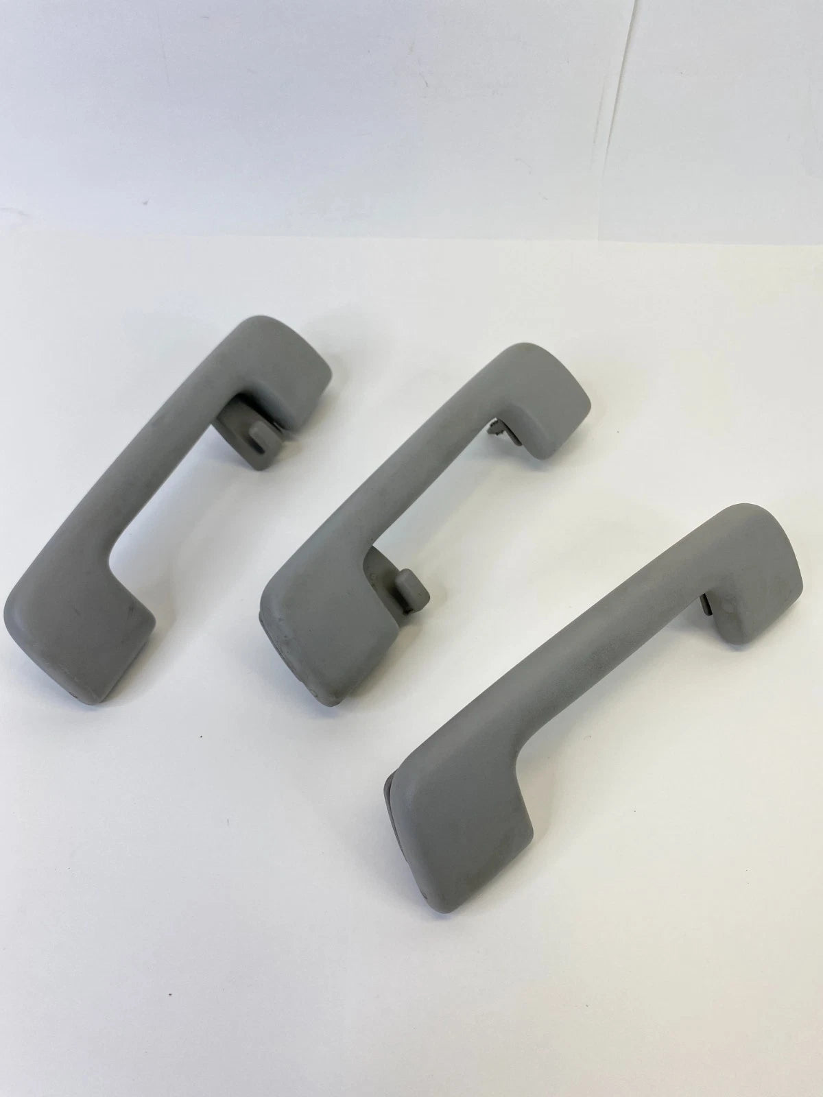2010-2017 CHEVROLET EQUINOX LH RH INTERIOR ROOF GRAB HANDLES SET OF 3 GRAY OEM