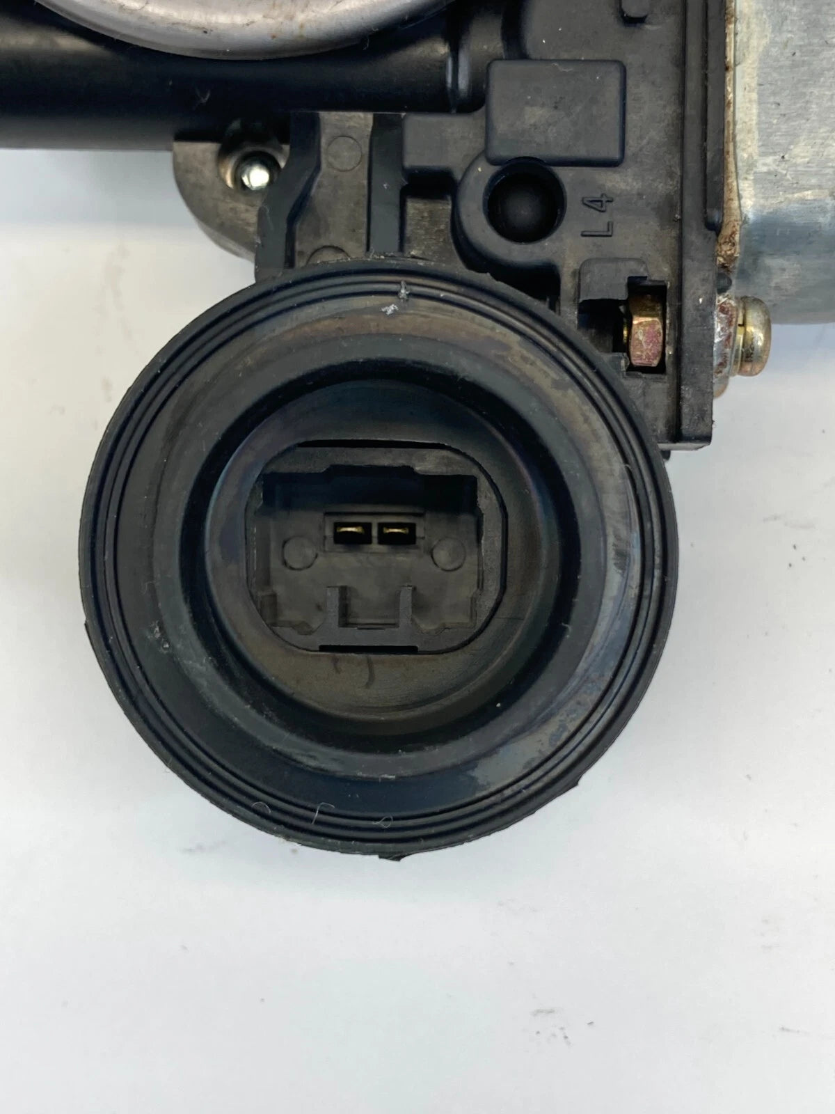 02-06 TOYOTA CAMRY 03-08 MATRIX REAR RIGHT BACK DOOR WINDOW MOTOR 85720-AA050