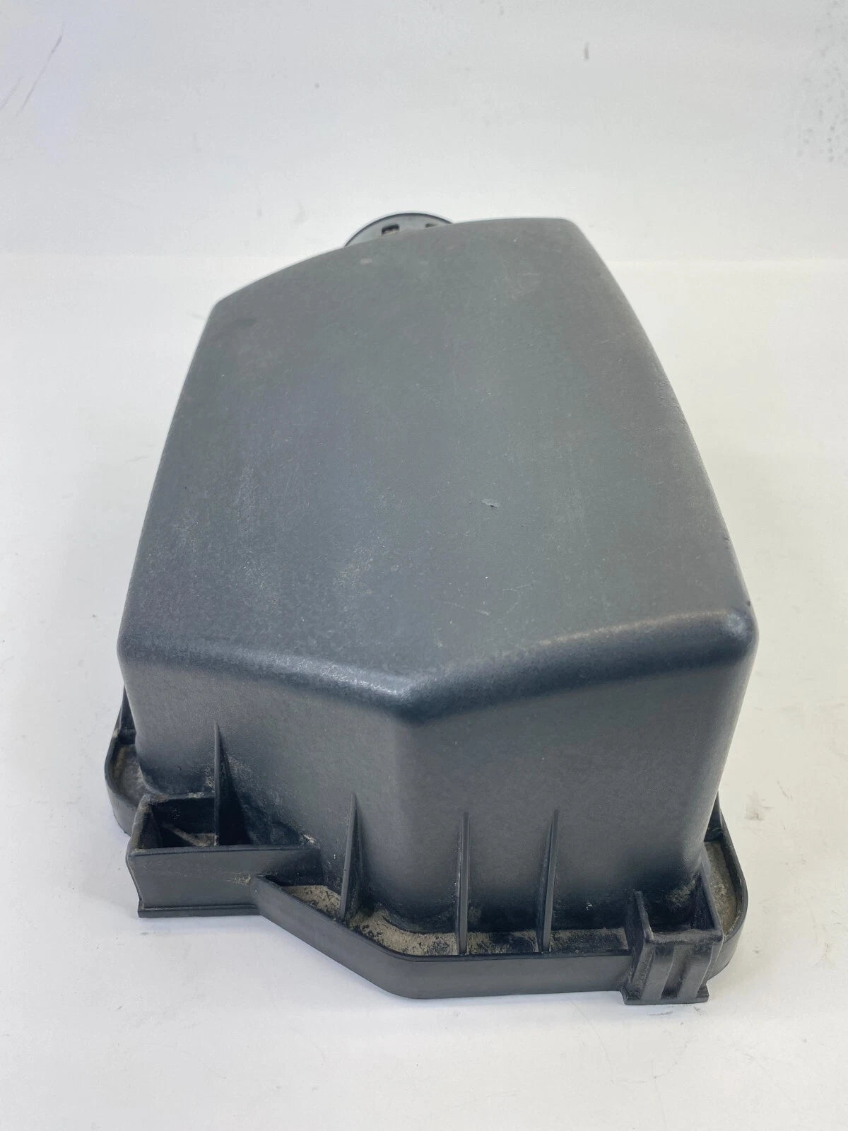 2011-2016 HYUNDAI ELANTRA AIR INTAKE BOX UPPER CLEANER COVER HOUSING 28110-3X350