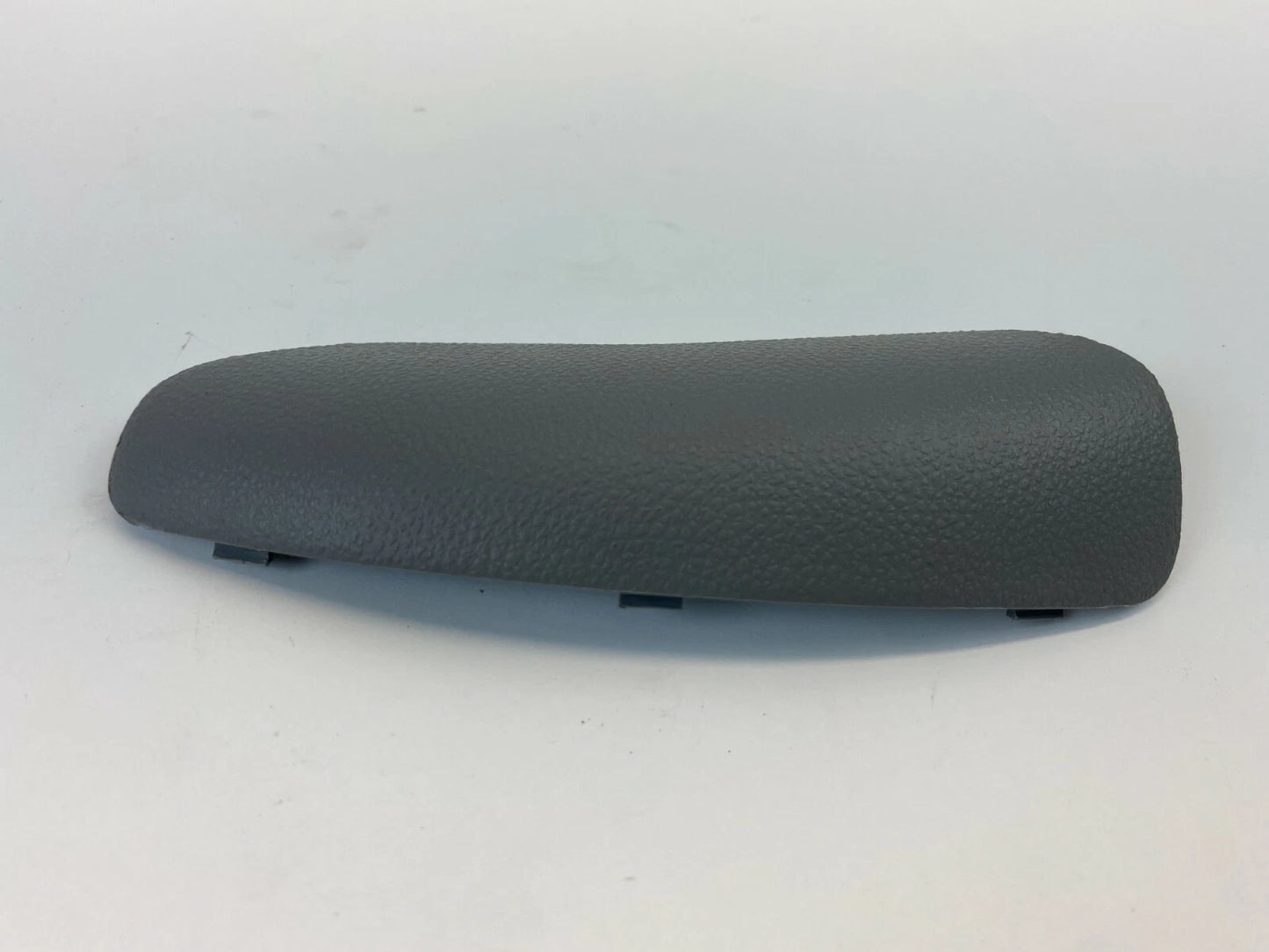 2006-2008 KIA OPTIMA FRONT RIGHT INNER DOOR HOLE COVER PANEL TRIM 92641-2G010