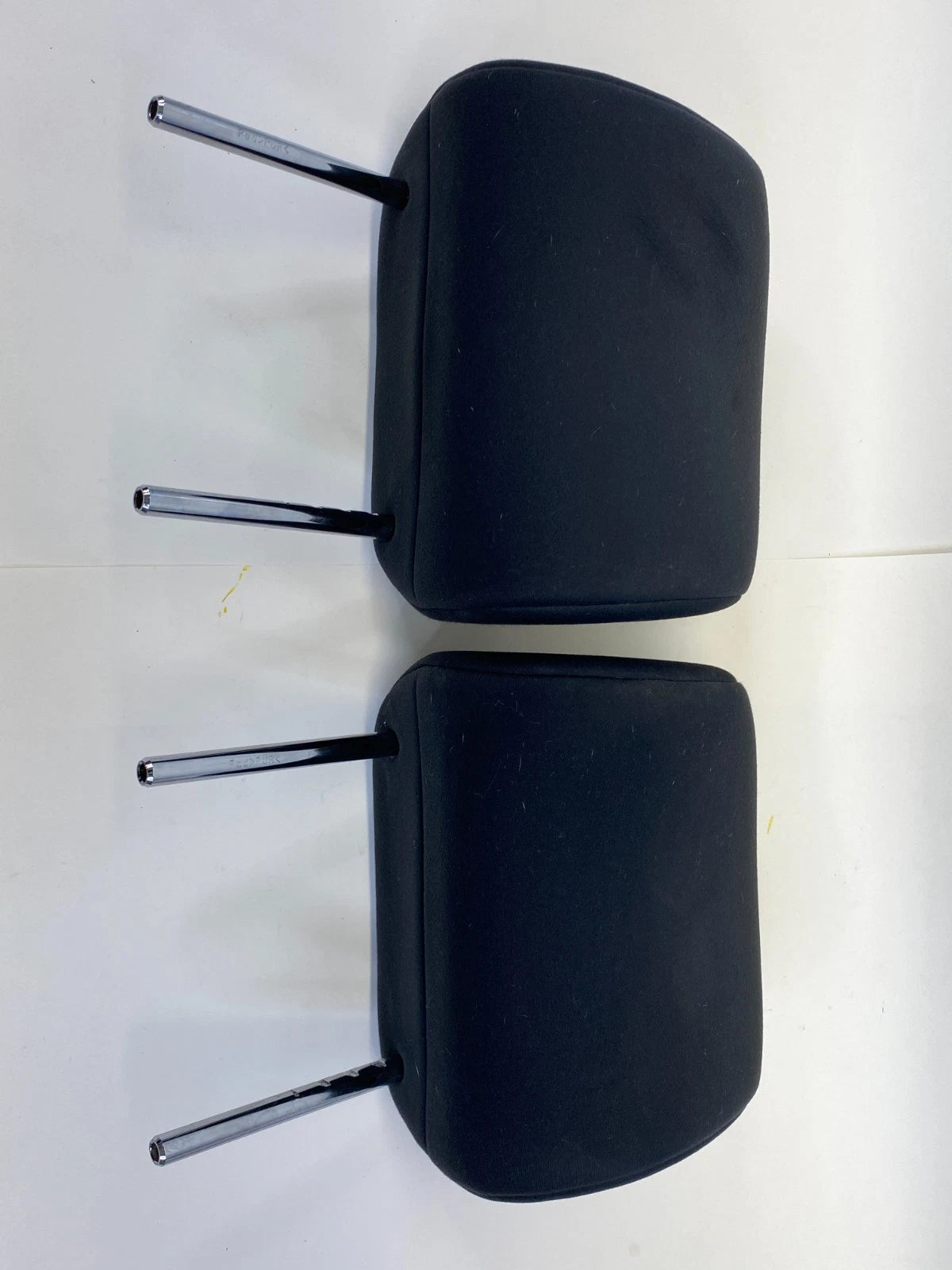 2007-2011 TOYOTA YARIS FRONT SEAT HEADREST PAIR LEFT RIGHT SET COMPACT LH RH OEM