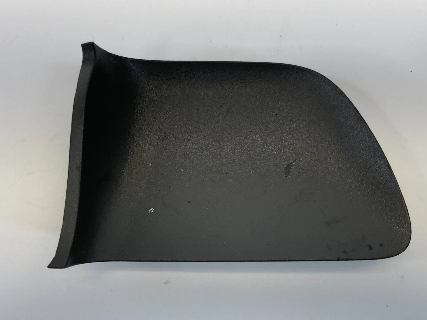 2002-2006 TOYOTA CAMRY FRONT RIGHT INNER DOOR SCREW COVER PLUG TRIM OEM