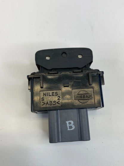 2007 INFINITI G35 FRONT LEFT DRIVER SIDE SEAT HEATED CONTROL SWITCH BUTTON OEM