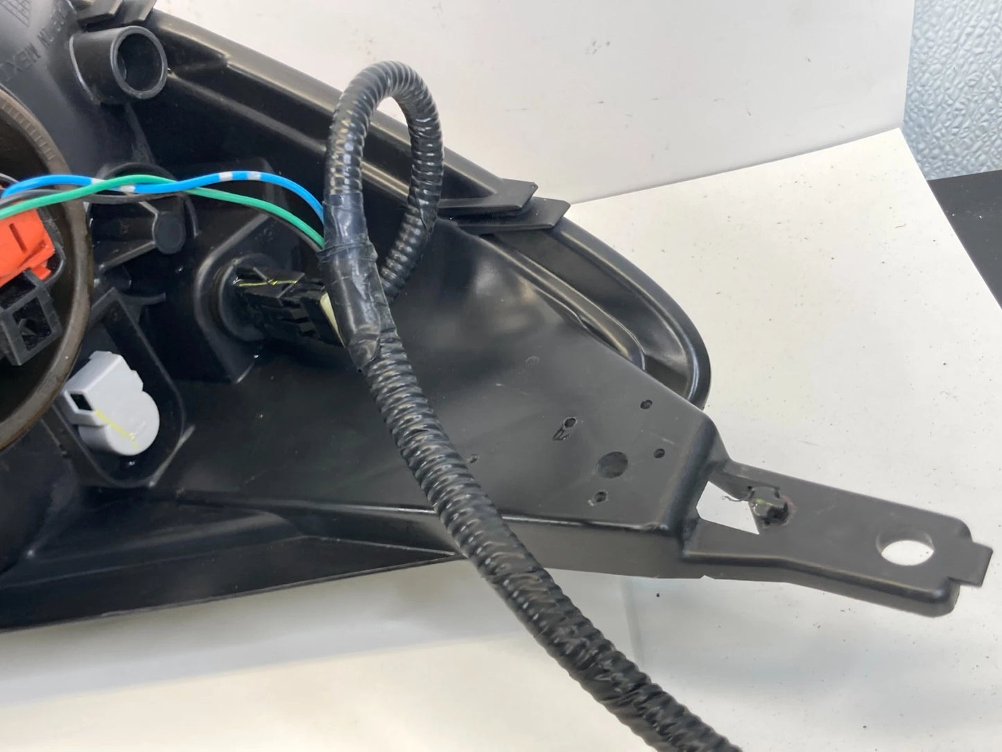 2014-2016 Nissan Versa Note 2014 Versa Front Left Driver Headlight Headlamp OEM