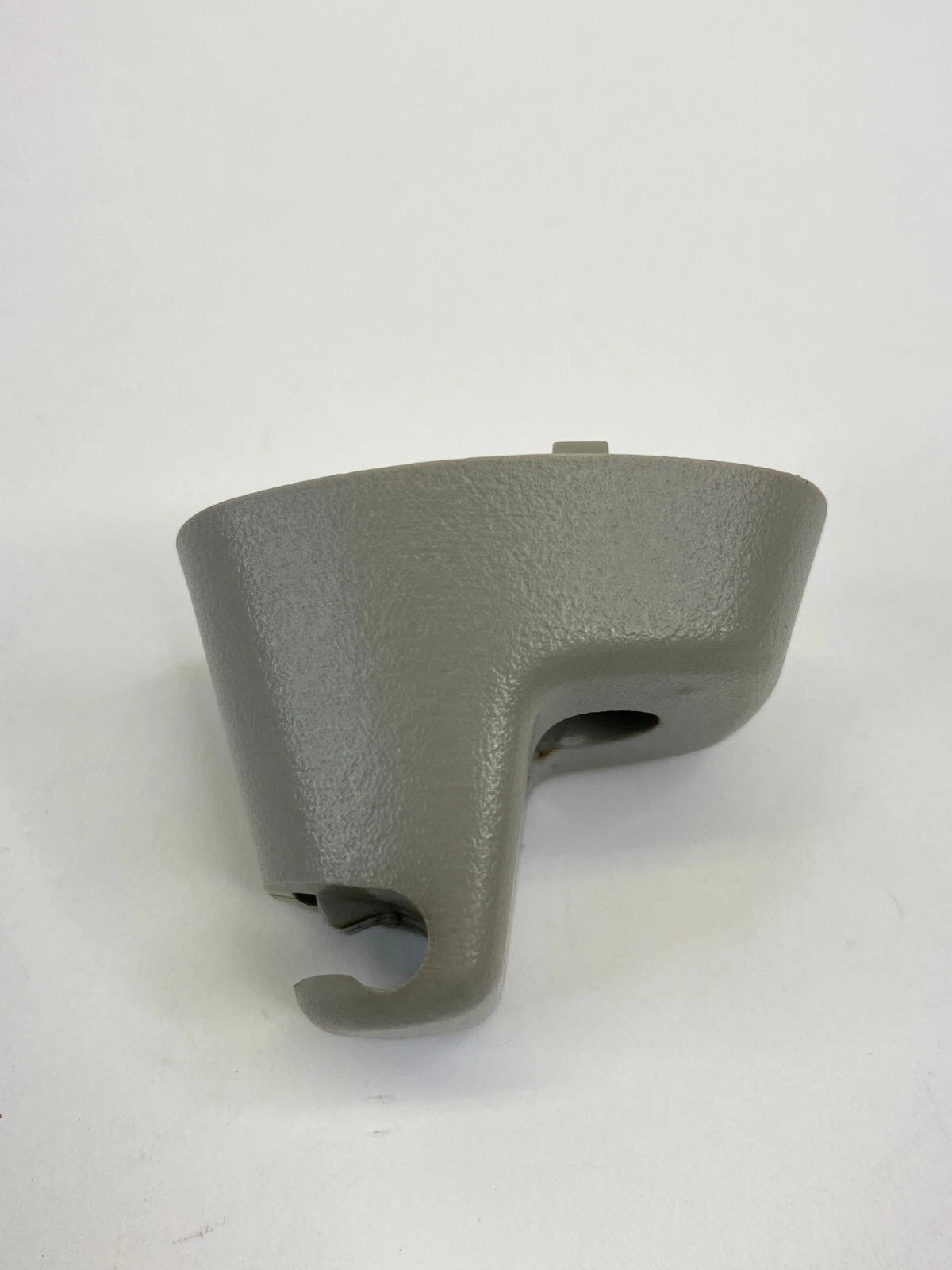 2005-2009 CHEVROLET EQUINOX SUNVISOR SUN VISOR RETAINER CLIP HOLDER MOUNT