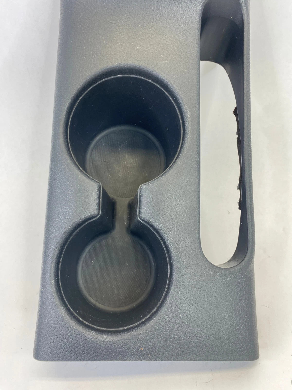 2013-2016 NISSAN SENTRA CENTER CONSOLE CUP HOLDER BEZEL CENTER OEM 96913-3SG0A-B
