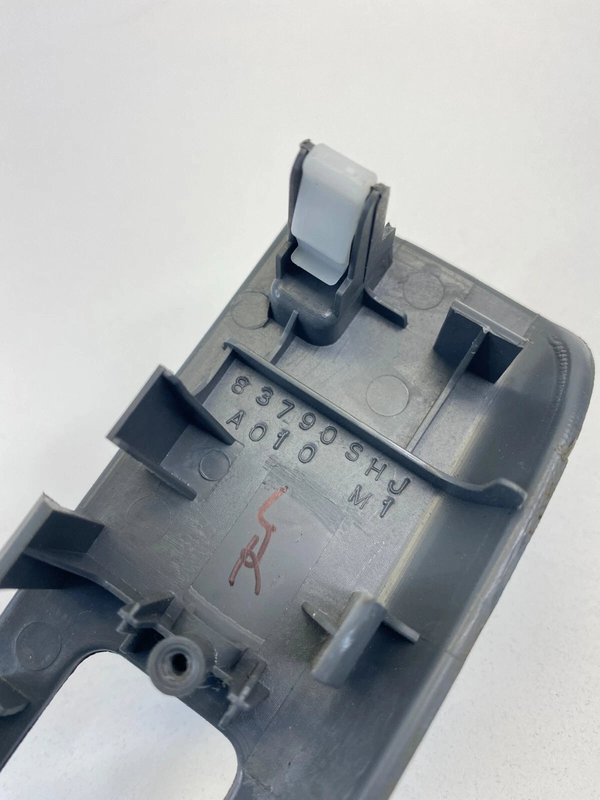 2005-2010 HONDA ODYSSEY REAR LEFT WINDOW SWITCH BEZEL 83790-SHJ-A010-M1 OEM