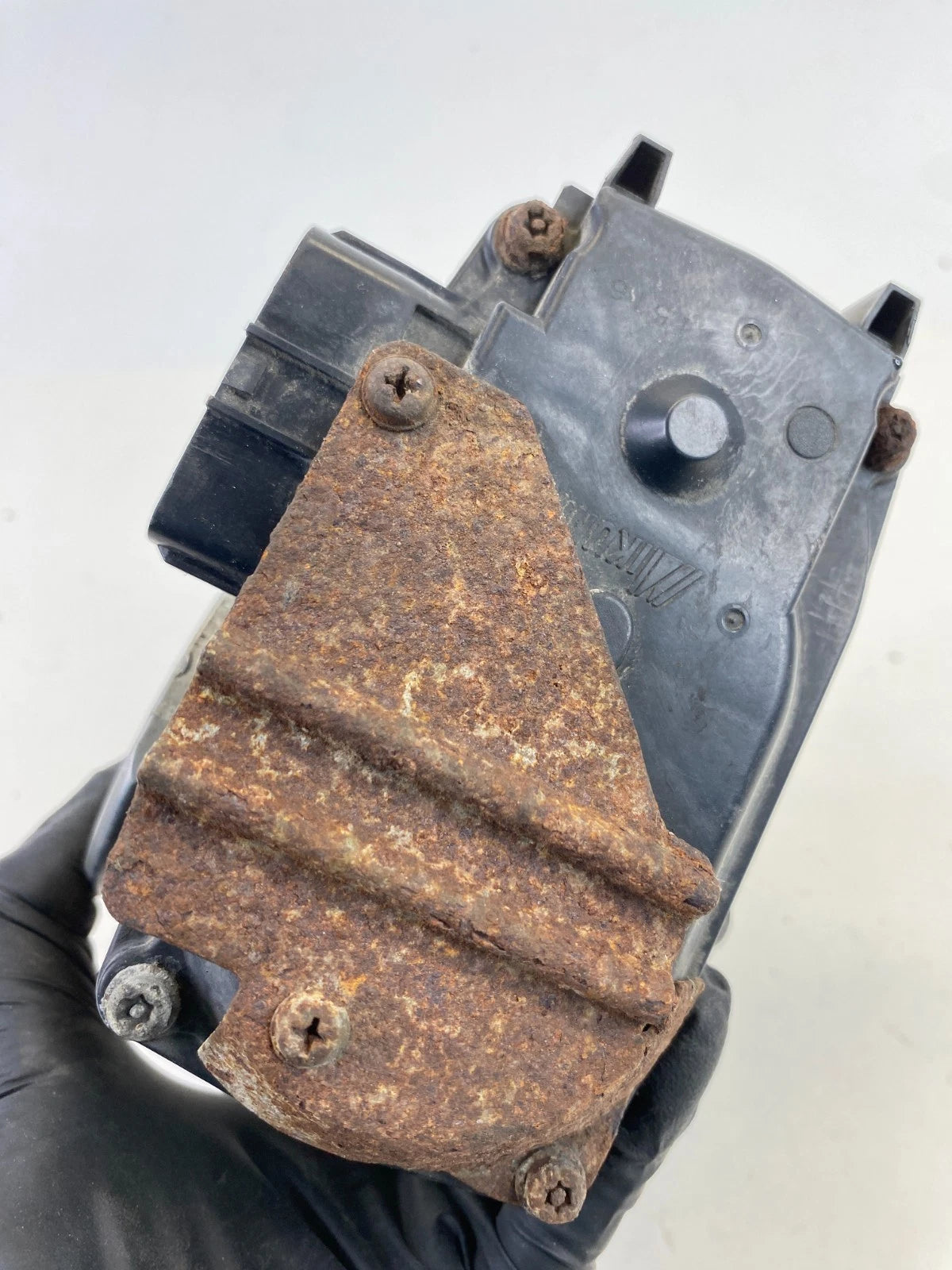 2011 2012 Mitsubishi Outlander Sport 2.0L L4 CVT Throttle Body Throttle Valve