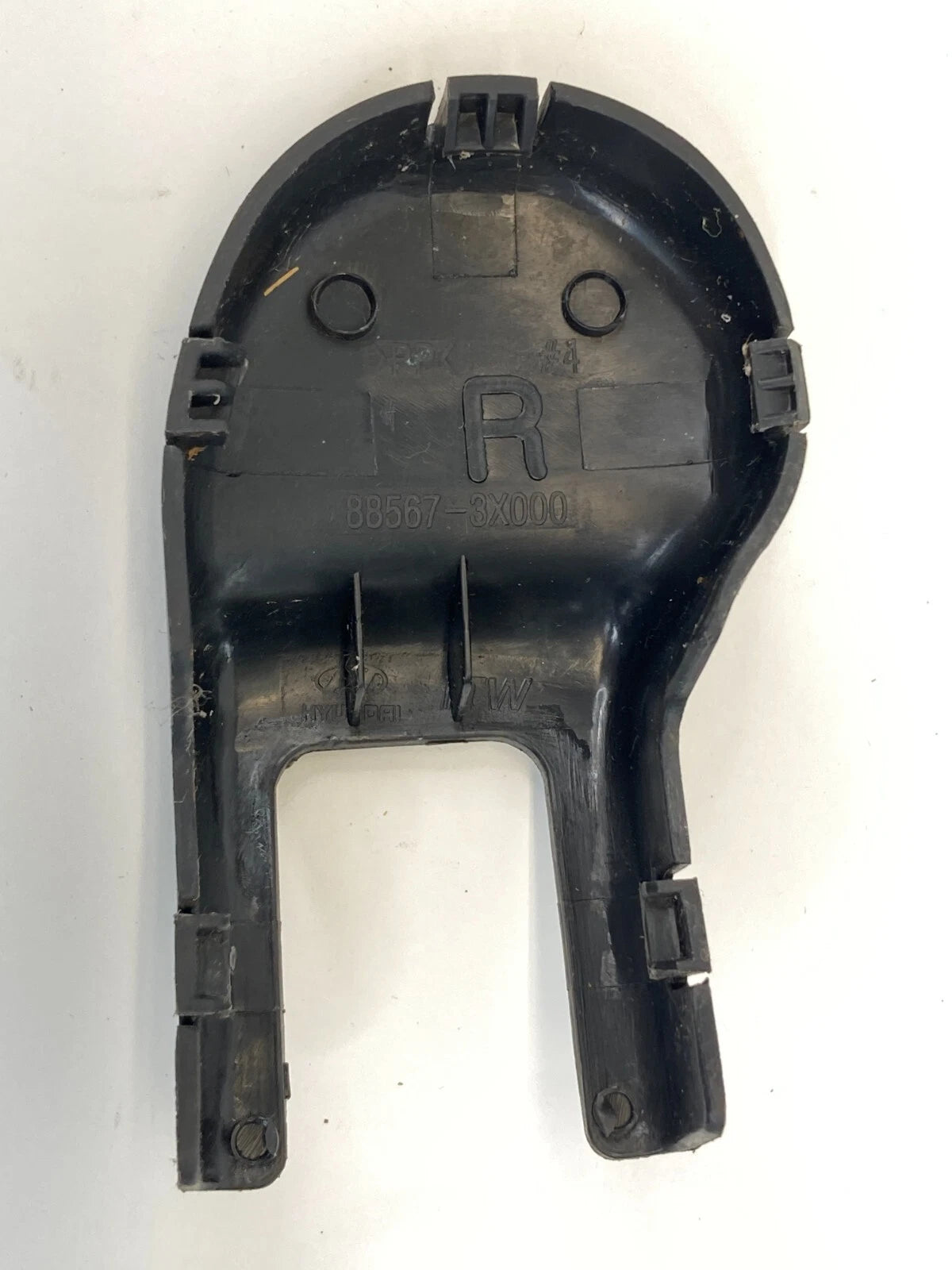11-16 HYUNDAI ELANTRA FRONT RIGHT SEAT TRACK INNER END CAP COVER 88567-3X000