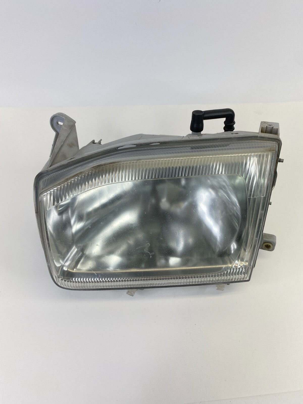 1999-2004 Nissan Pathfinder Front Left Driver Headlight Headlamp OEM