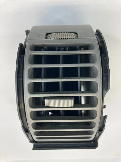 2003 2004 INFINITI G35 RIGHT PASSENGER DASH AC AIR VENT GRILLE OUTLET 68760AM602