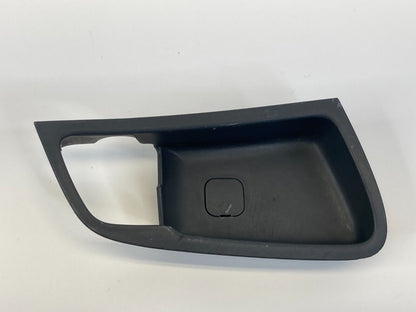 12-17 Hyundai Accent Front Right Inner Door Handle Cover Bezel Trim 82621-RB000