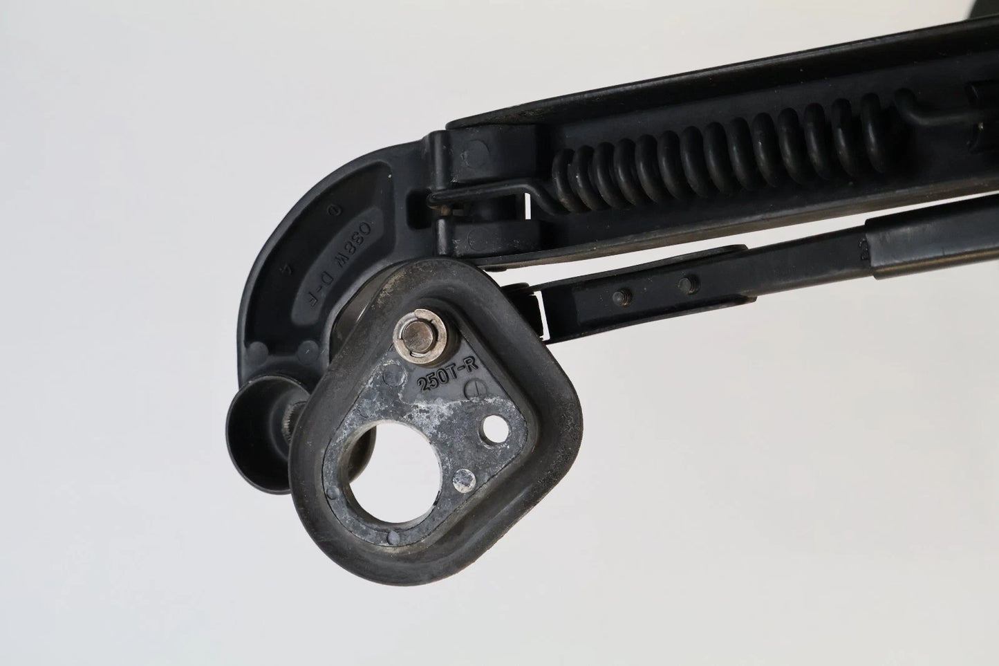 2001-2006 LEXUS LS430 FRONT LEFT DRIVER WINDSHIELD WIPER ARM ASSEMBLY OEM