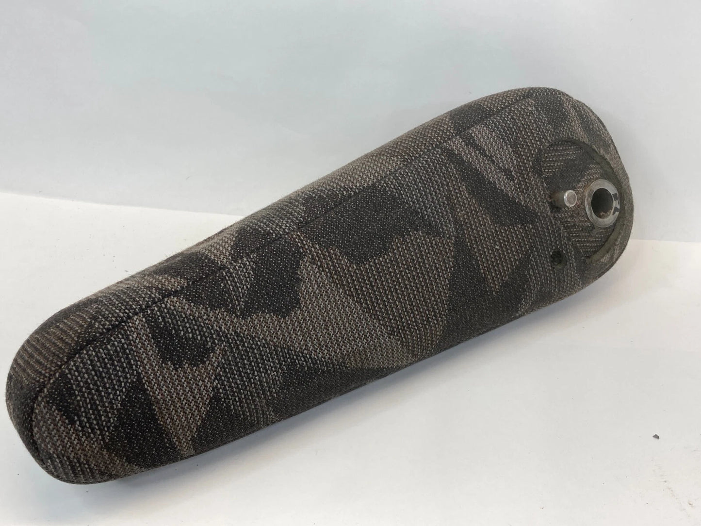2001-2005 PONTIAC AZTEK FRONT RIGHT PASSENGER SIDE SEAT ARMREST ARM REST OEM
