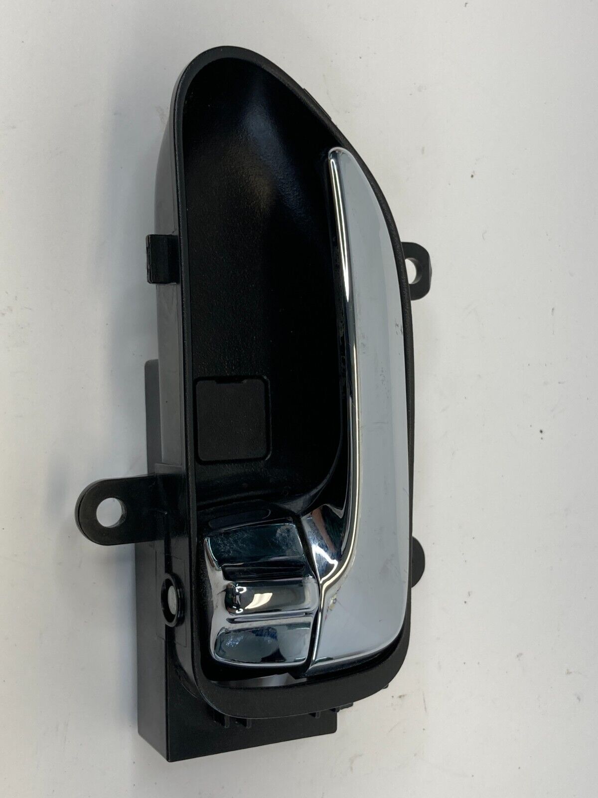 2008-2013 Nissan Rogue Rear Left Side Interior Inner Door Handle OEM