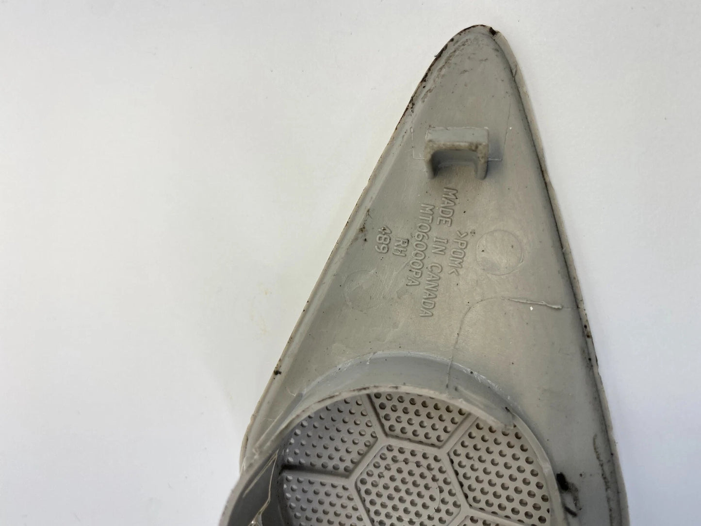 2010-2017 CHEVROLET EQUINOX FRONT RIGHT SIDE A-PILLA SPEAKER GRILLE ASSY OEM