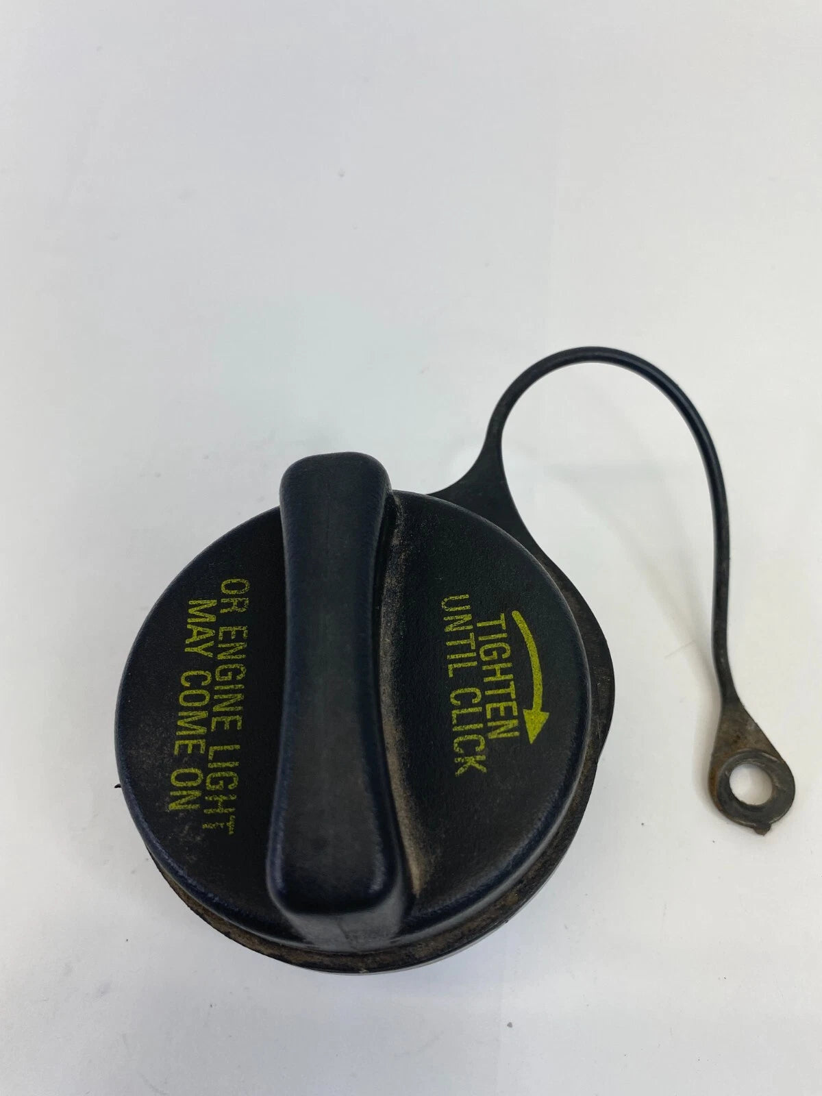 1998 1999 2000 2001 2002 LINCOLN TOWN CAR FUEL FILLER TANK GAS LID COVER CAP OEM