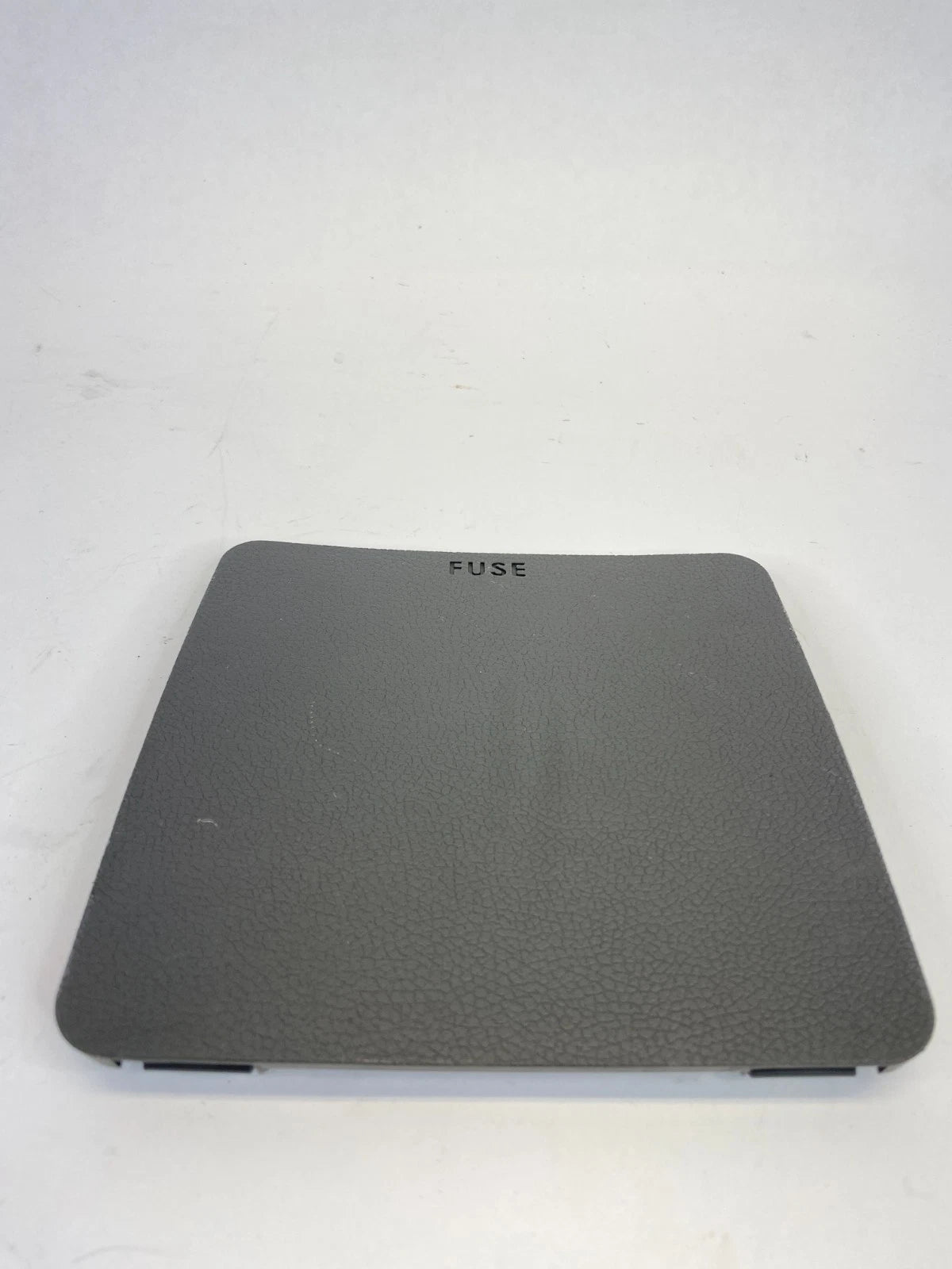2011-2015 HYUNDAI SONATA DASHBOARD FUSE BOX LID COVER GRAY OEM