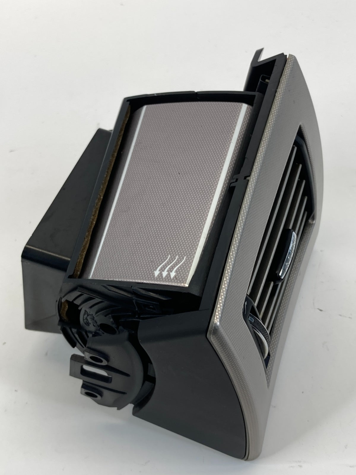 2009-2012 Jaguar XF Air Vent Grille Grill Dashboard Left Side 8X23-014A23-AF OEM