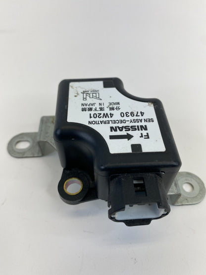 2002-2004 Nissan Pathfinder Vehicle Yaw ABS Stability Control Sensor 47930-4W201
