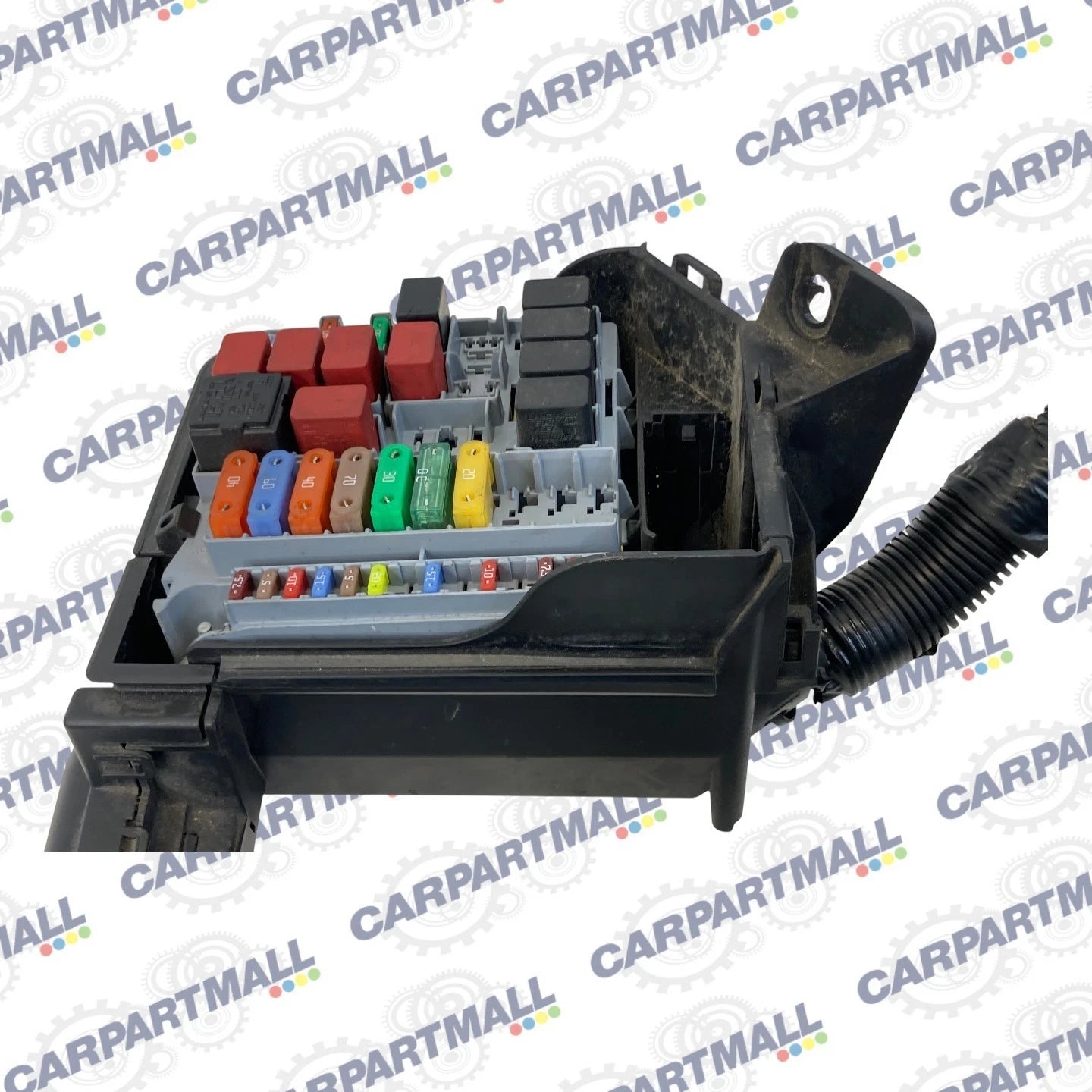 2012-2017 Fiat 500 A/T Engine Fuse Relay Box Fusebox Compartment w/ Terminal OEM