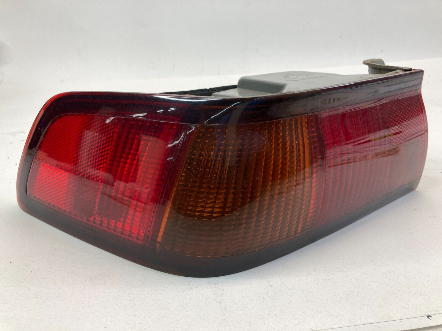 1997-1999 Toyota Camry Rear Left Side Tail Light Outer Taillight Assembly OEM