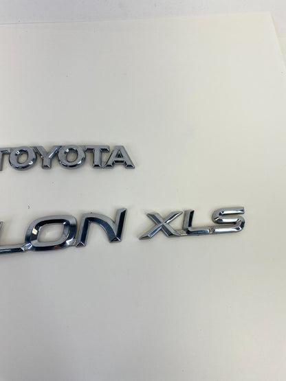 2000-2004 Toyota Avalon XLS Rear Trunk Lid Emblem Logo Nameplate Set OEM