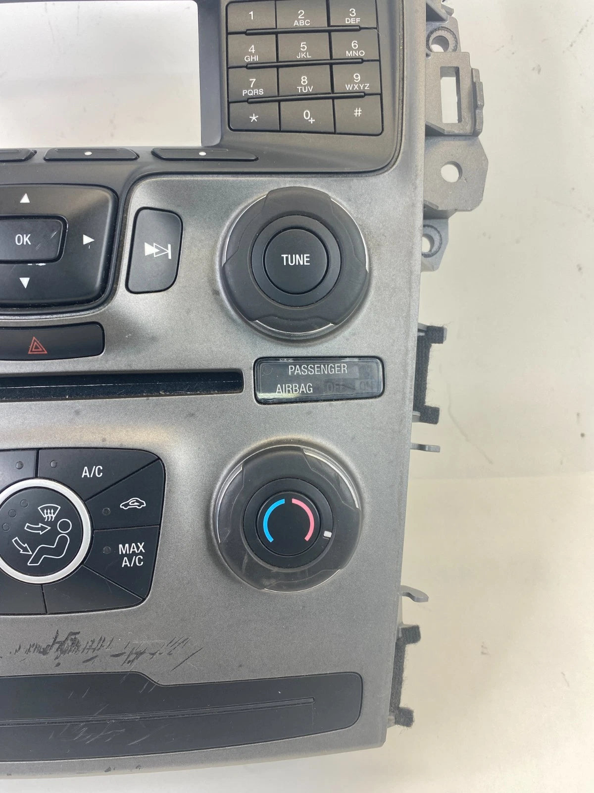 2013 FORD EXPLORER DASH CD RADIO & CLIMATE CONTROL FACEPLATE PANEL TRIM BEZEL