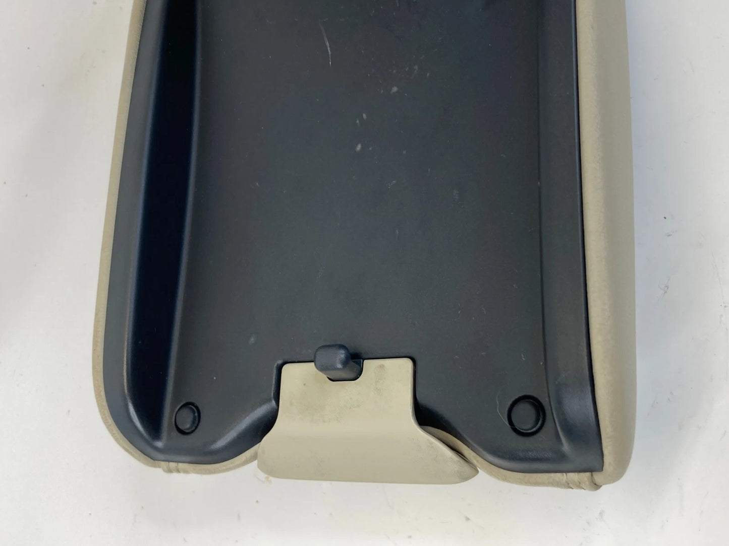 2011-2018 Volvo S60 07-16 S80 Center Console Armrest Lid & Cup Holder Cover OEM