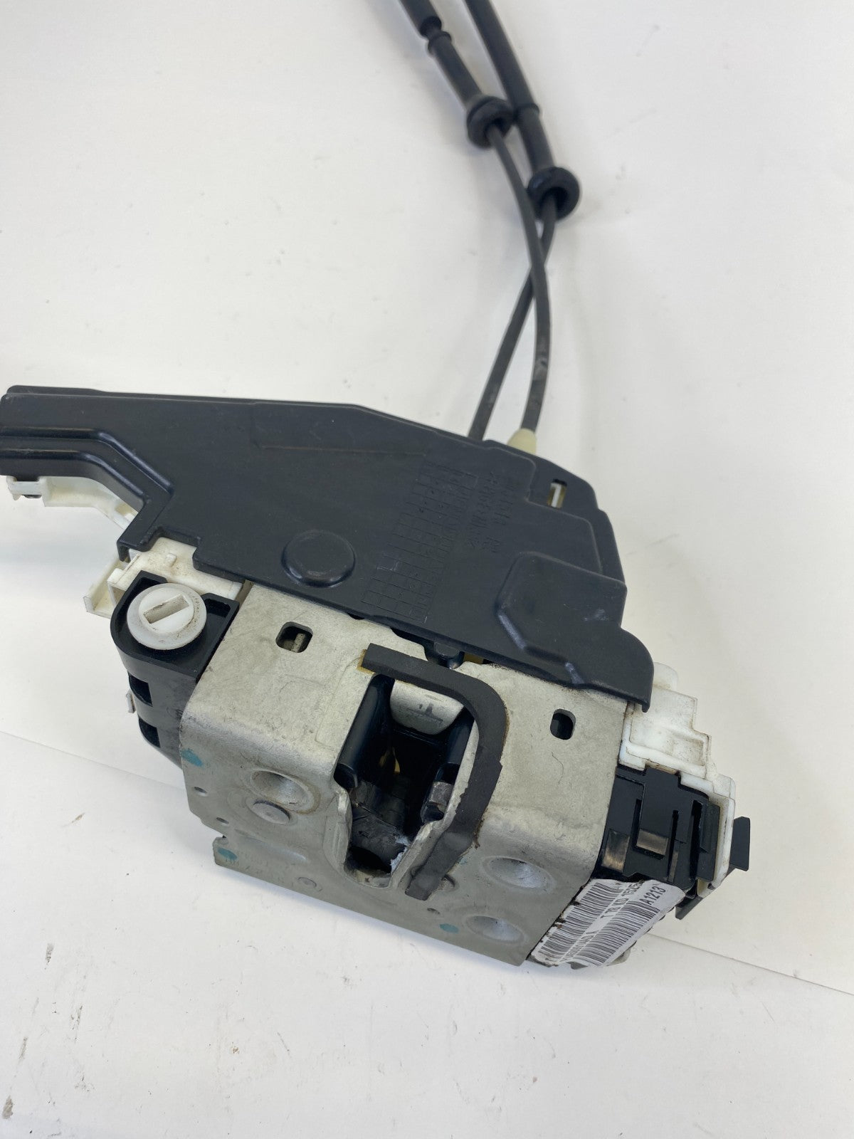 2015-2017 Chrysler 200 Rear Right Door Lock Latch Release Actuator 04589914AD